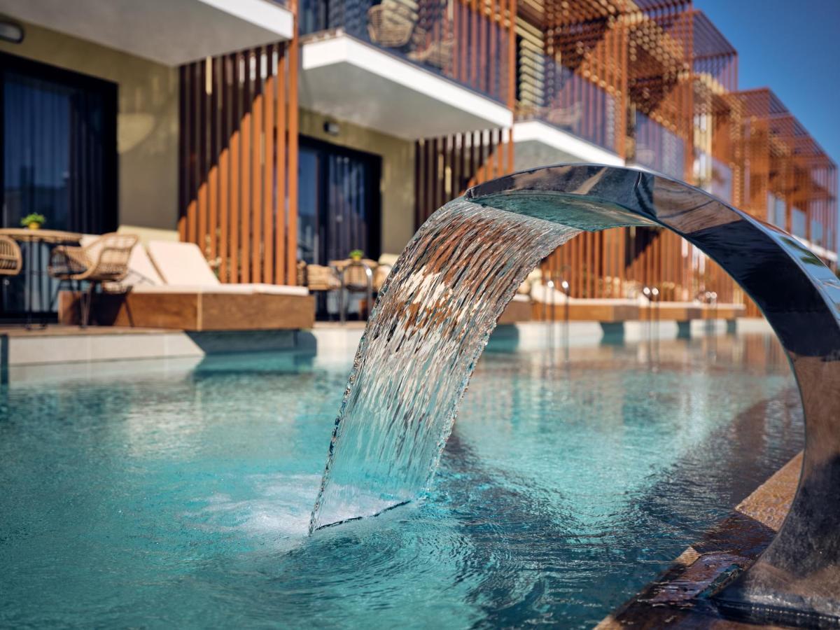 Letsos Hotel Аликанас Екстериор снимка