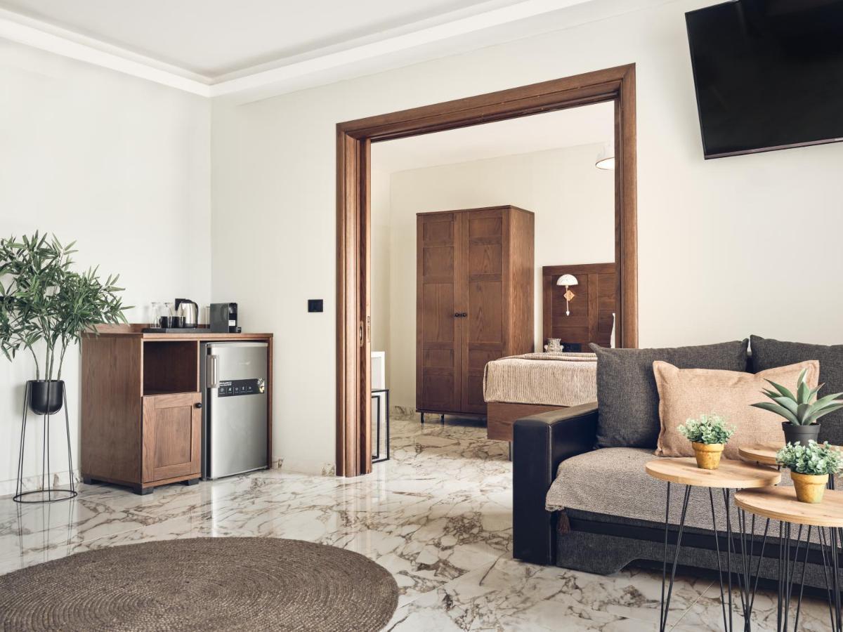 Letsos Hotel Аликанас Екстериор снимка