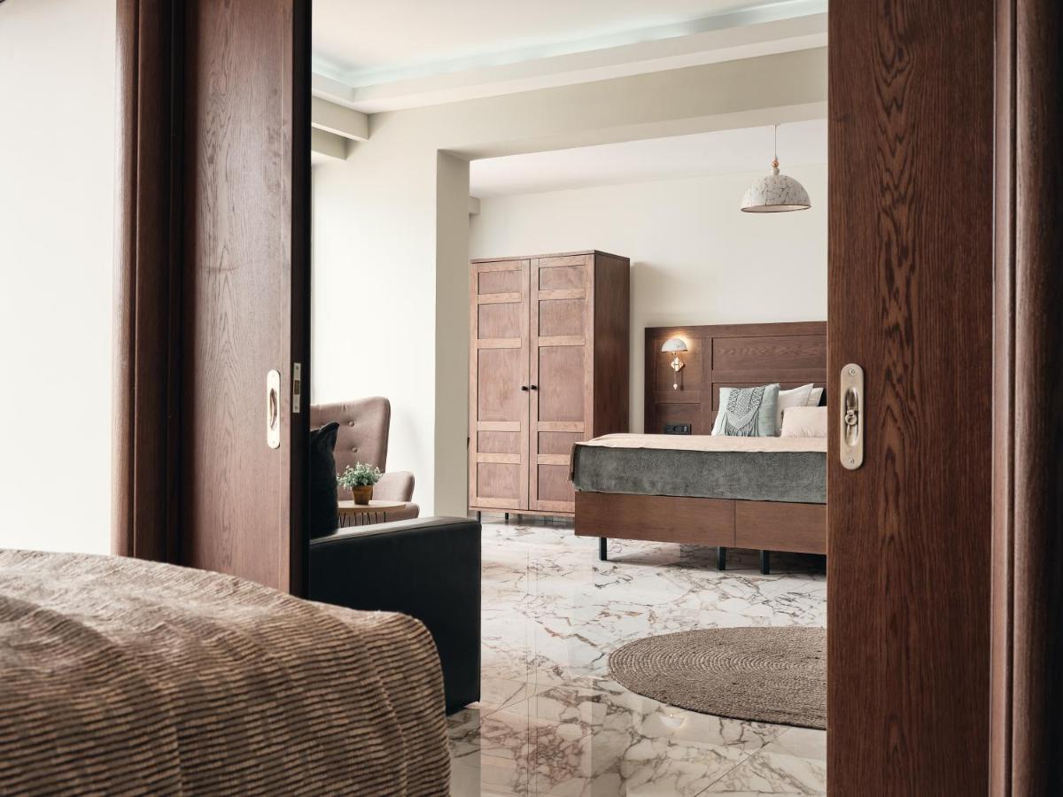 Letsos Hotel Аликанас Екстериор снимка