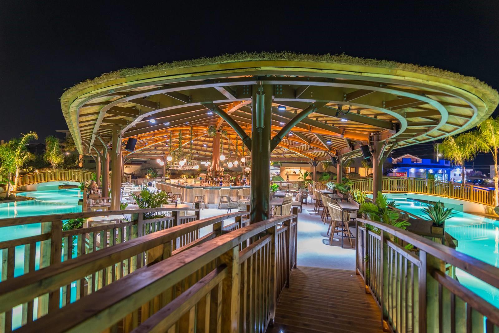 Letsos Hotel Аликанас Екстериор снимка
