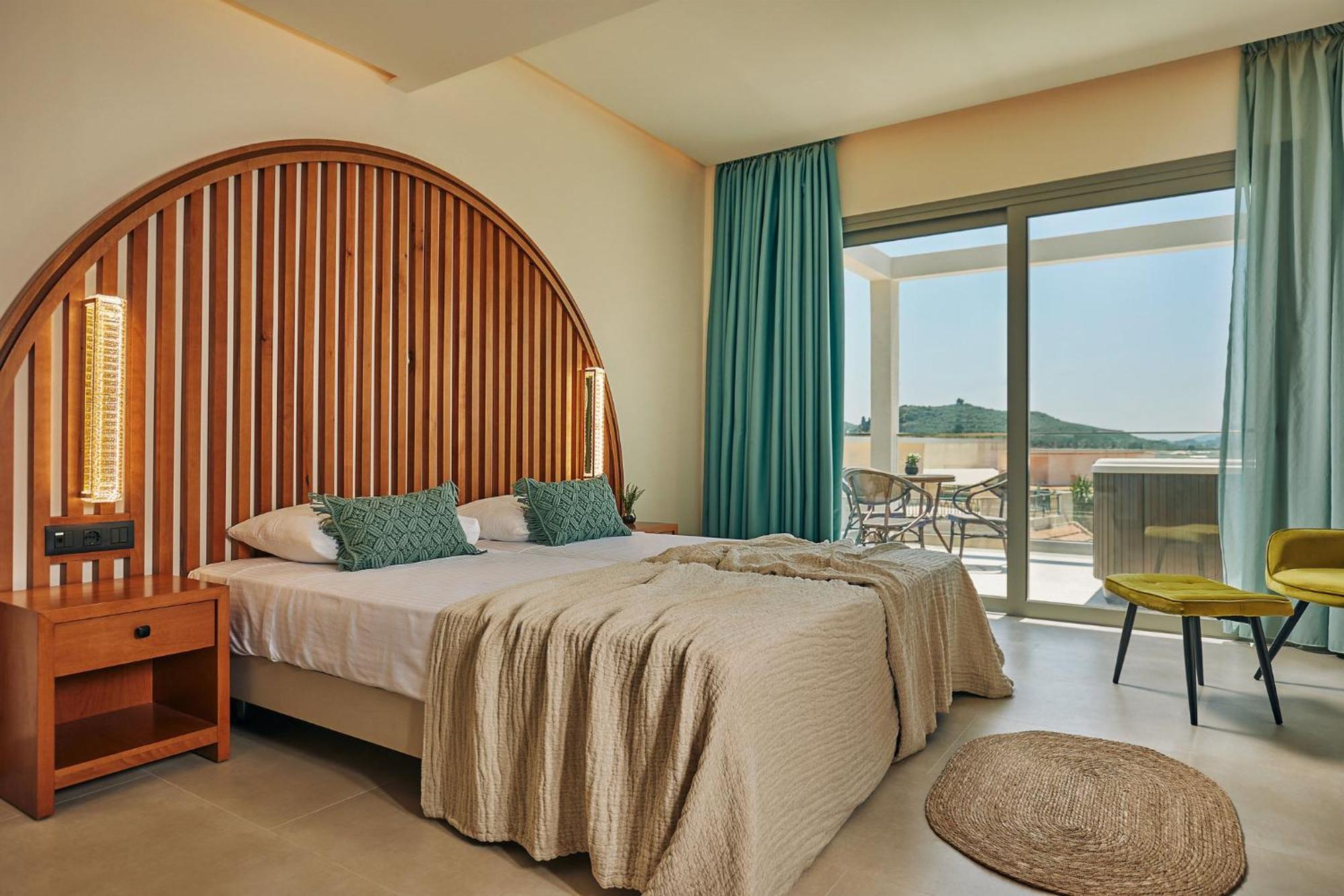 Letsos Hotel Аликанас Екстериор снимка